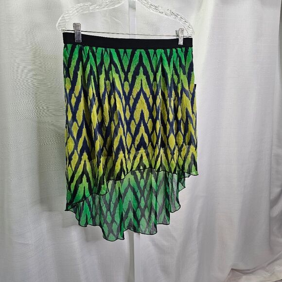 Fox Racing Green Sheer Desire High Low Skirt Size Small - Picture 4 of 14